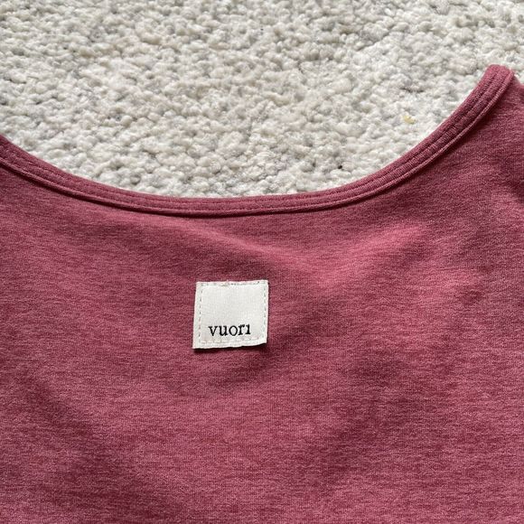 Vuori Large Elevation Red Pylo Tank Built-in Shelf Bra - Picture 5 of 6